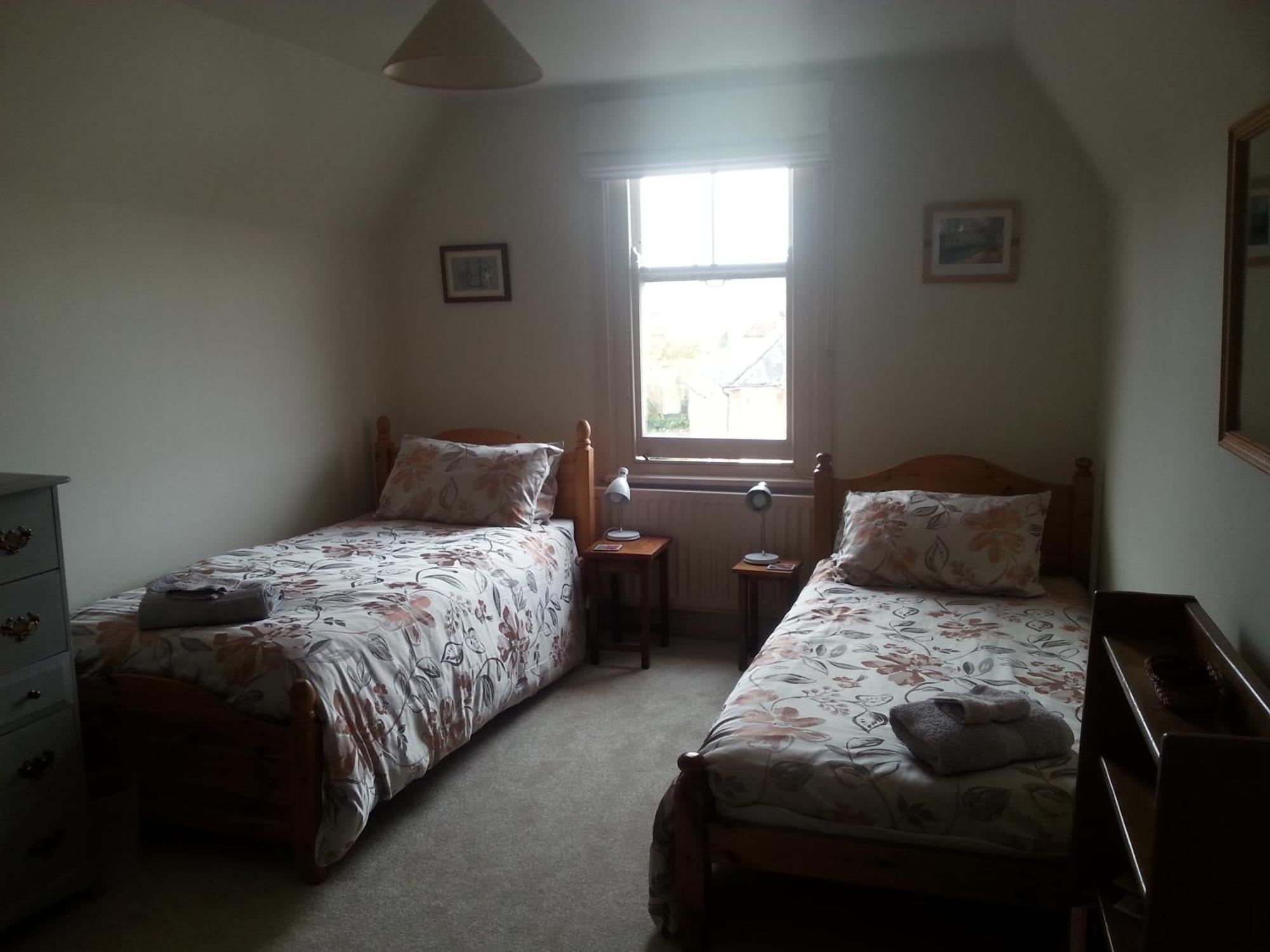 Rowlands Castle No 41 Bed & Breakfast Rowland's Castle Екстериор снимка